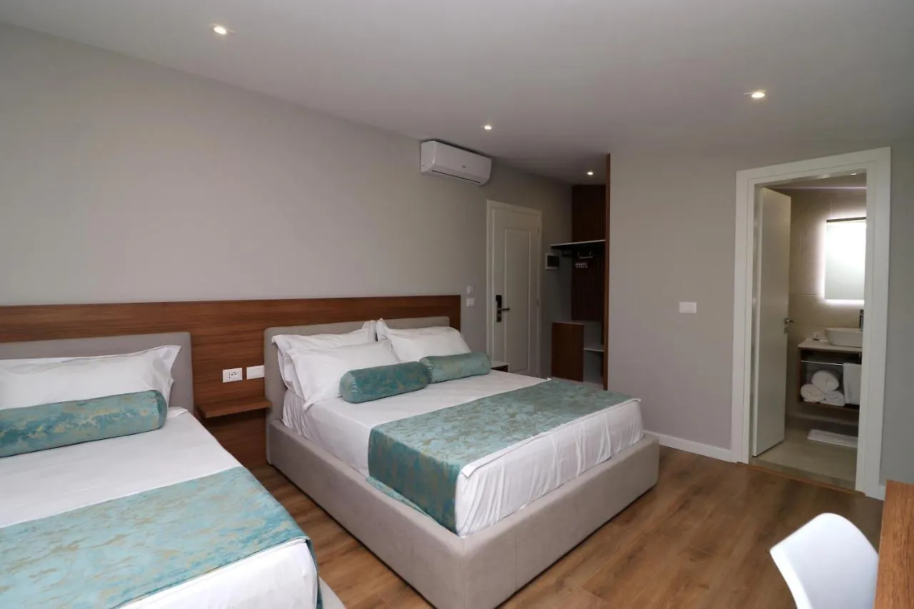 Vila Elarad Vlore Guest house